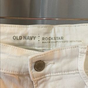 Old Navy Jeans - White jeans Old Navy Jeans - White jeans